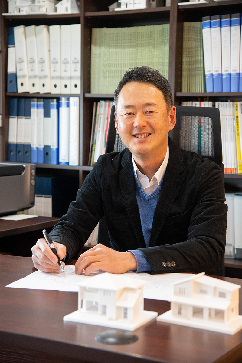 井上 敏治